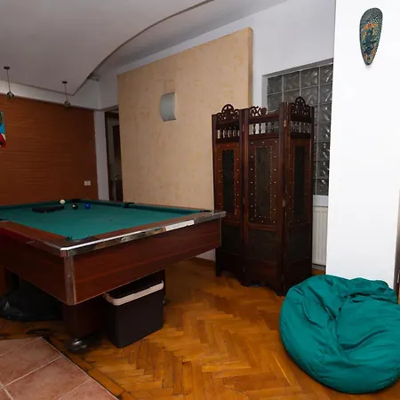 Guest house Shared Retro Vintage Luxury Bucharest