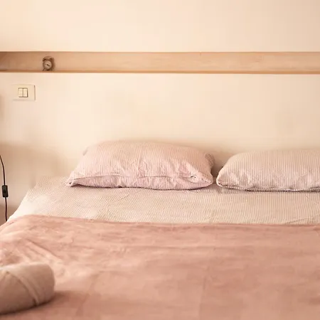 Shared Retro Vintage Luxury *