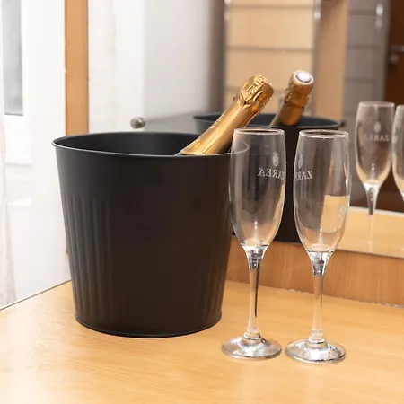 Shared Retro Vintage Luxury *