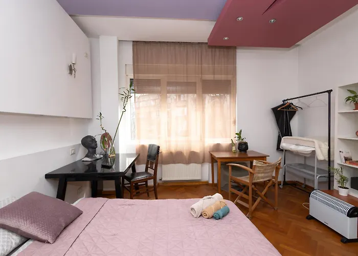 Central Retro Vintage Hostel 招待所 布加勒斯特